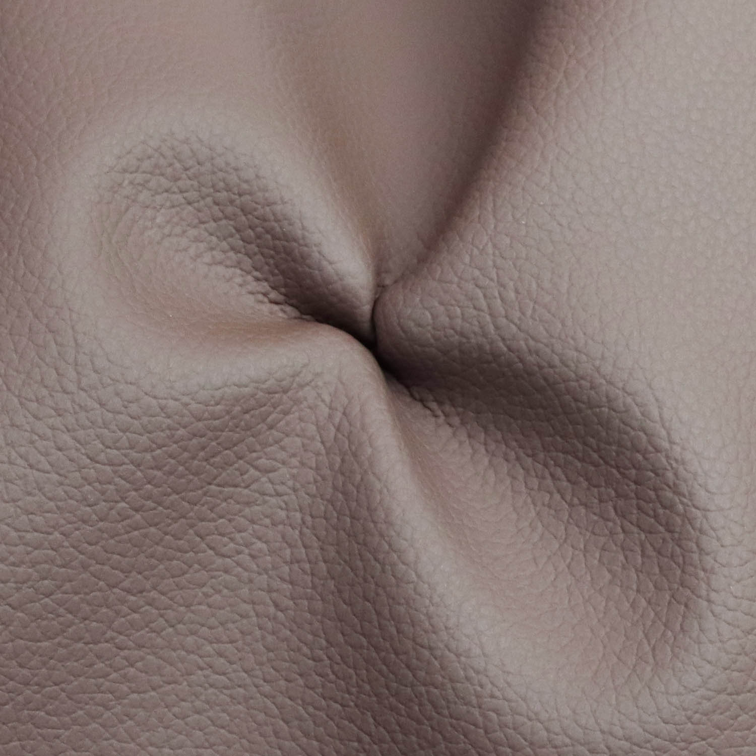 Zhigao Leather Factory uvádza na trh vylepšenú sériu automobilovej syntetickej kože pre globálny trh s interiérom vozidiel Zhigao Leather Factory uvádza na trh vylepšenú sériu automobilovej syntetickej kože pre globálny trh s interiérom vozidiel