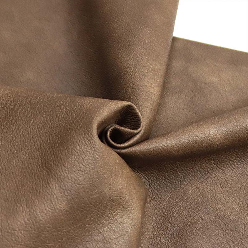 Kostýmové materiály z popraskanej imitácie PU kože
